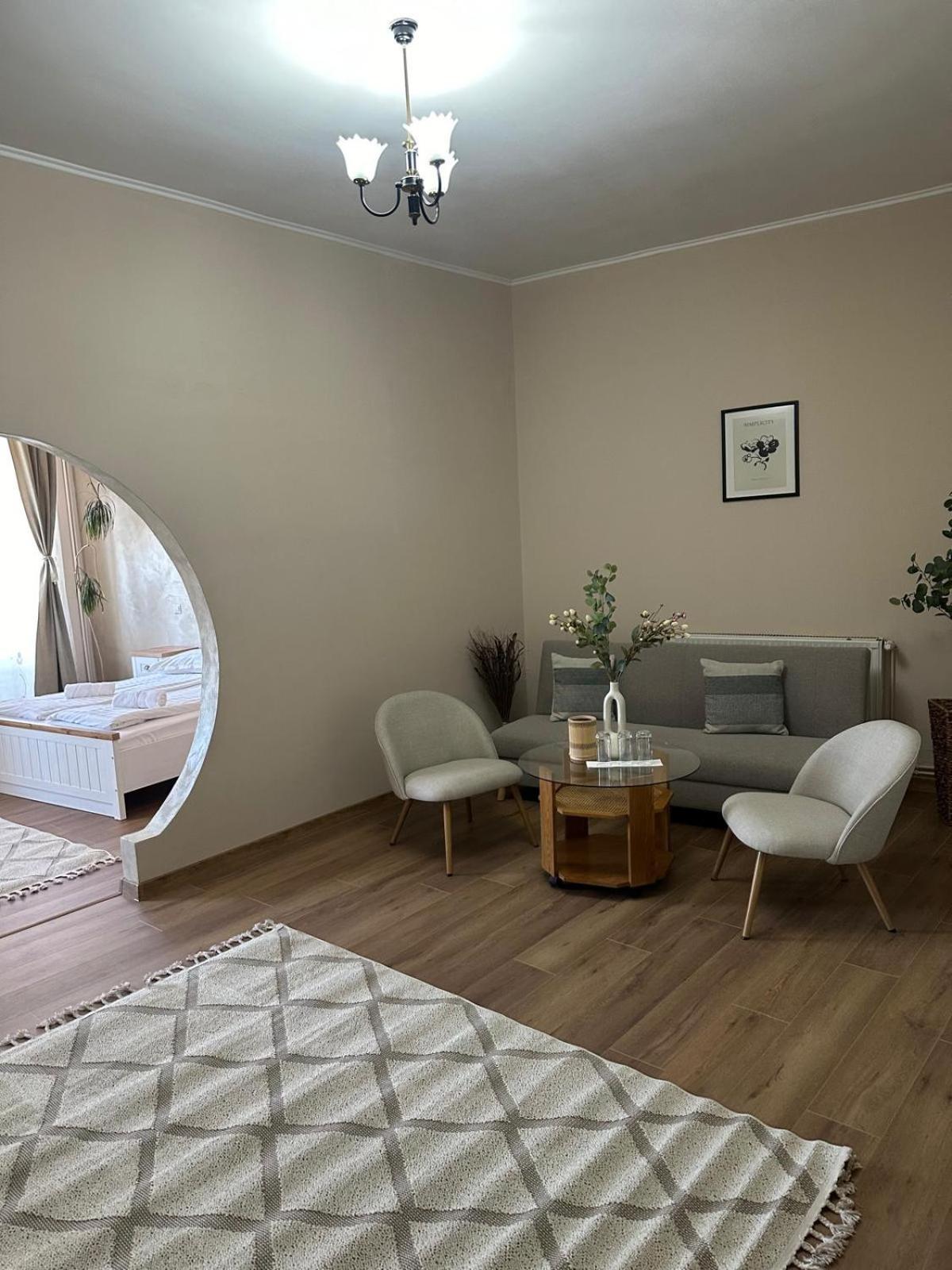 Hotel Rubin*** Gheorgheni  Bagian luar foto